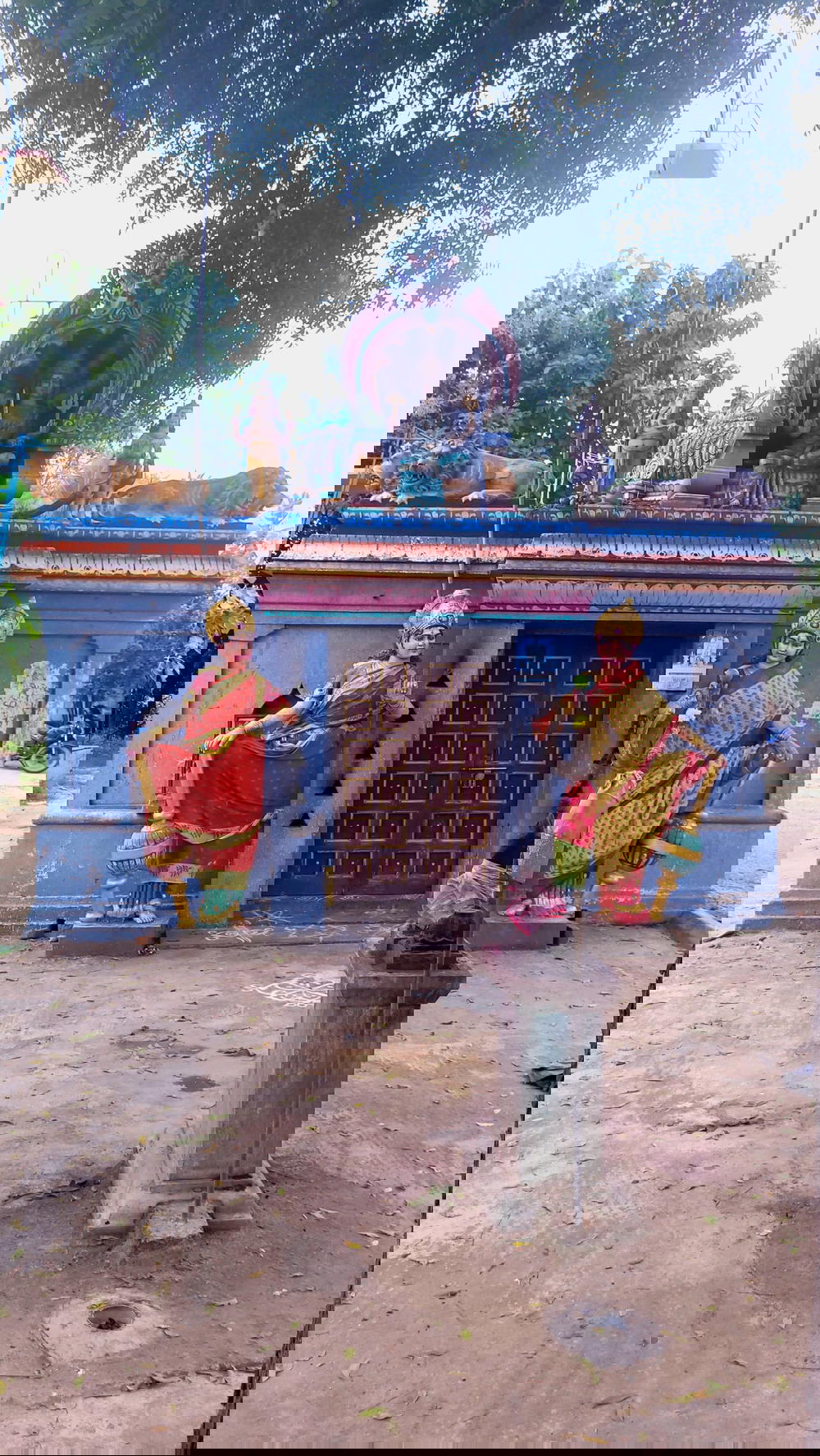 Balakshi Amman Temple