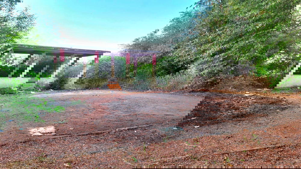 Field and Waiting Hall